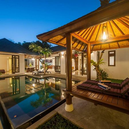 Turiya Villa Sanur Luaran gambar