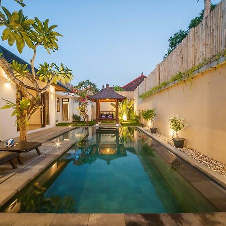 Turiya Villa Sanur Luaran gambar